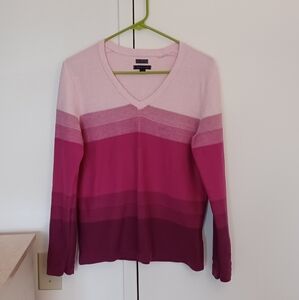 Tommy Hilfiger V-Neck Pink Ombre Sweater Size M/L